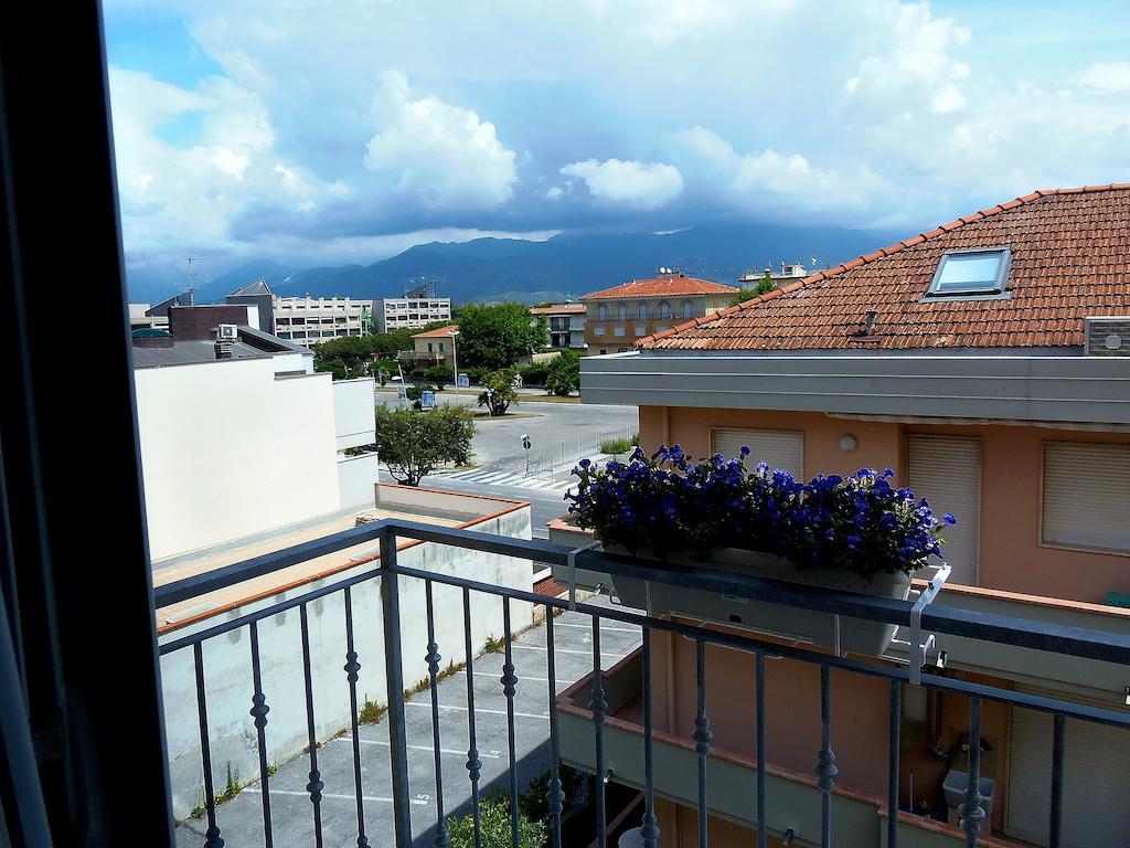 Hotel Lido Inn Lido di Camaiore Bilik gambar