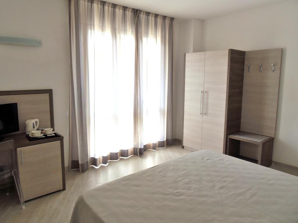 Hotel Lido Inn Lido di Camaiore Bilik gambar